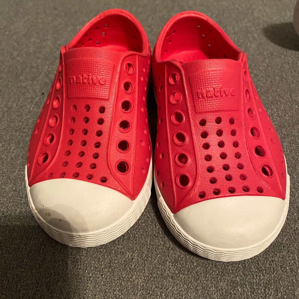 Native toddler slip ones